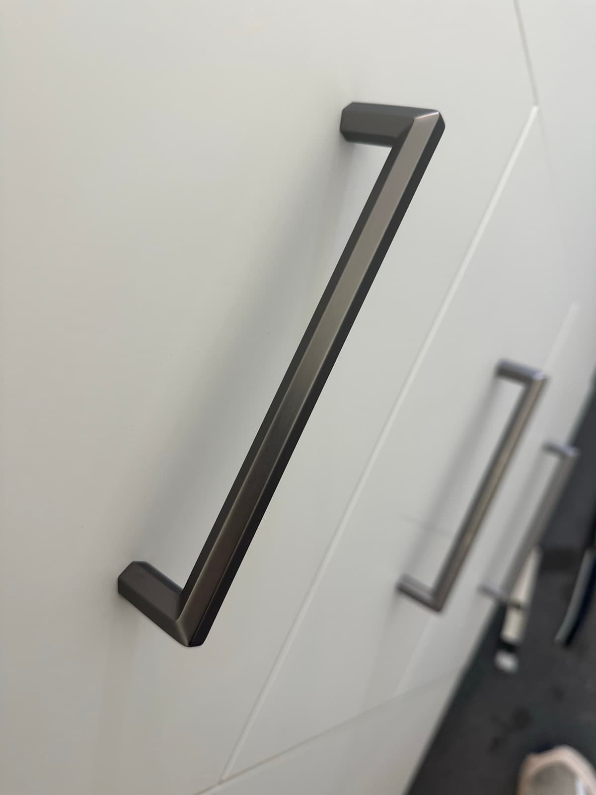 Home Cleaning in Auburn, WA — Kitchen after cleaning: Hardware polished, surface streak-free